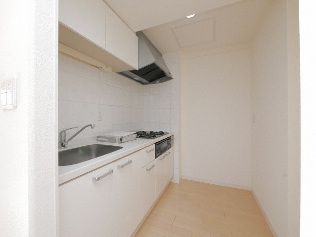 キッチン　人気の独立システムキッチンタイプです！