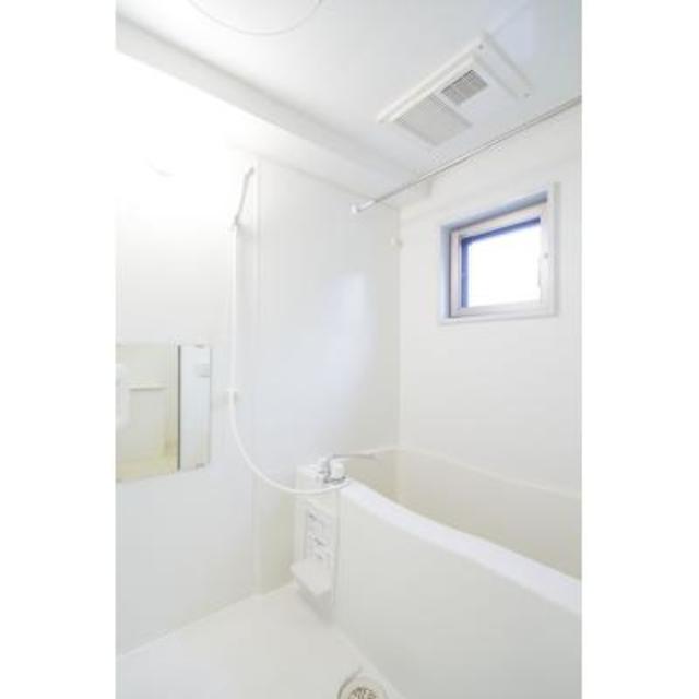 バス・シャワールーム　※写真は同タイプ住戸です。