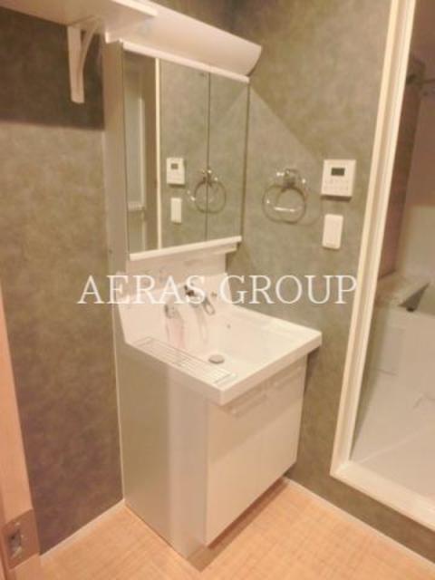 洗面設備　同仕様