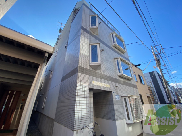 建物外観　札幌市中央区南８条西「アーバンコート８１２」