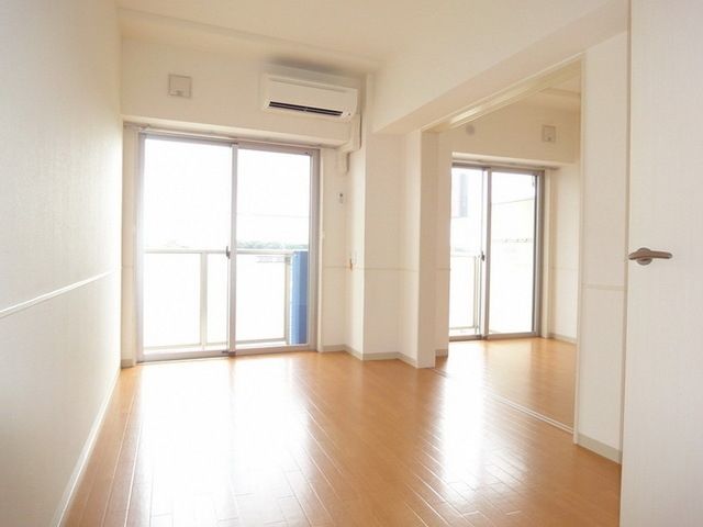 居室・リビング　エアコン付きLDK