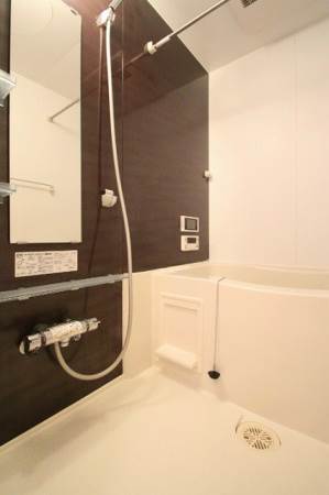 バス・シャワールーム　同型イメージ