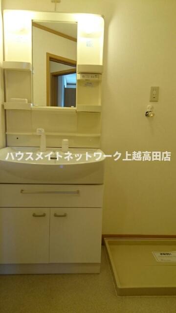 洗面設備　洗髪洗面化粧台