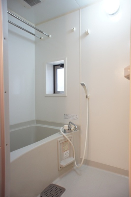 バス・シャワールーム　図面と現状に相違がある場合には現状を優先