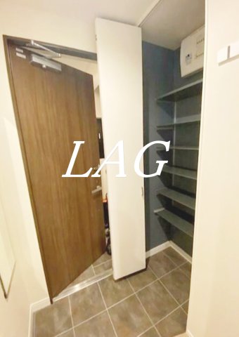 玄関　玄関です。