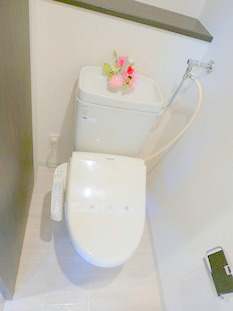 トイレ　ウォシュレットです☆