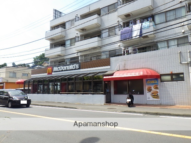 飲食店　マクドナルド 横須賀武店（飲食店）まで532m