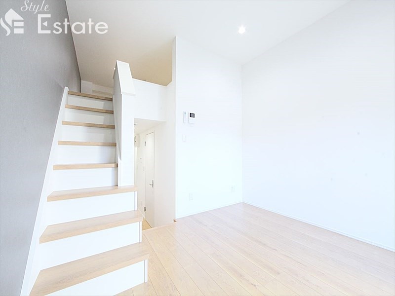 居室・リビング　内装