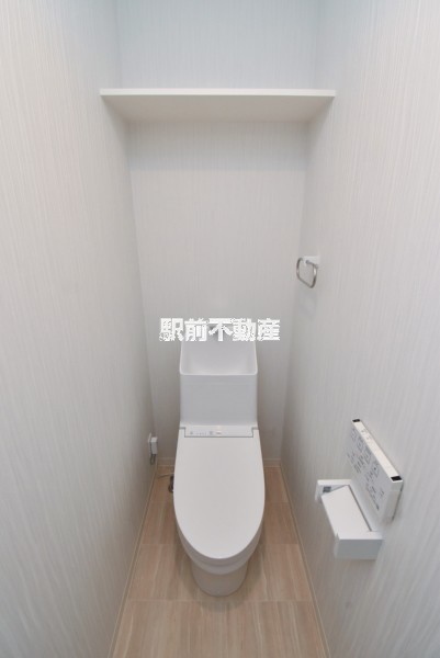 トイレ　写真は同シリーズ別物件