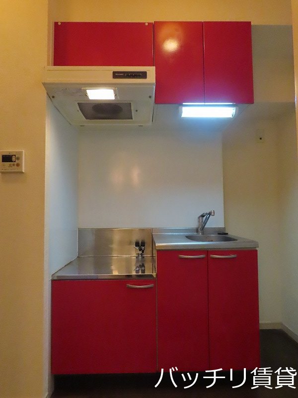 キッチン　※別号室イメージの為、現状を優先致します