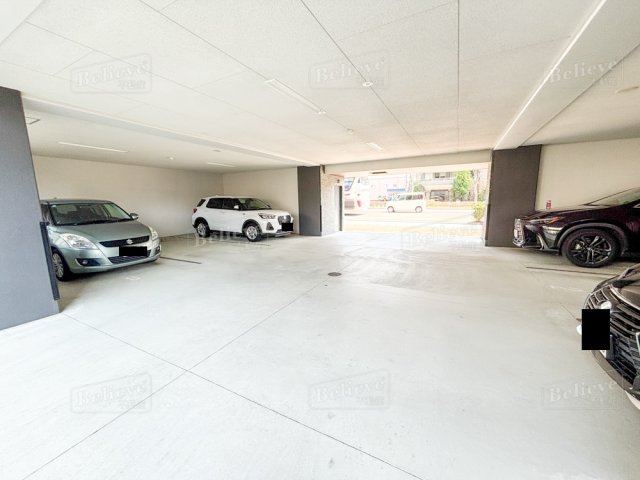 駐車場　駐車スペースもあります♪