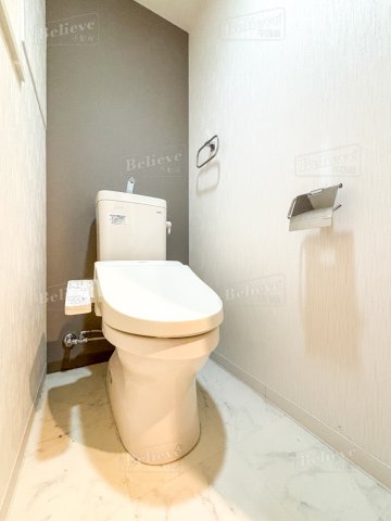 トイレ　嬉しい温水洗浄便座付き★