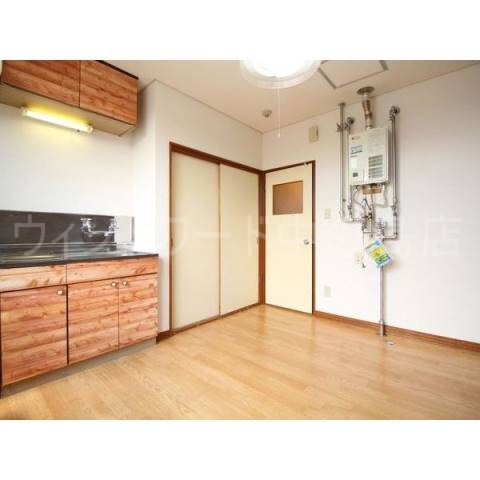 居室・リビング　詳細は、ウィンドワード中の島までご相談下さい。