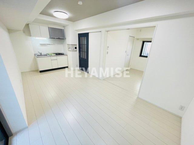 居室・リビング　※同間取りの別の階のお部屋の画像です※現況を優先します