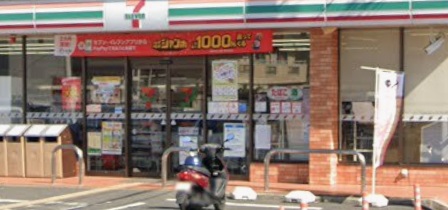 コンビニ　セブンイレブン春日部中央6丁目店（コンビニ）まで457m
