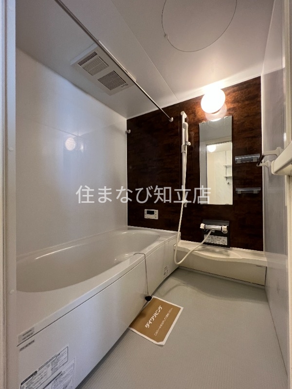 バス・シャワールーム　同型別部屋写真