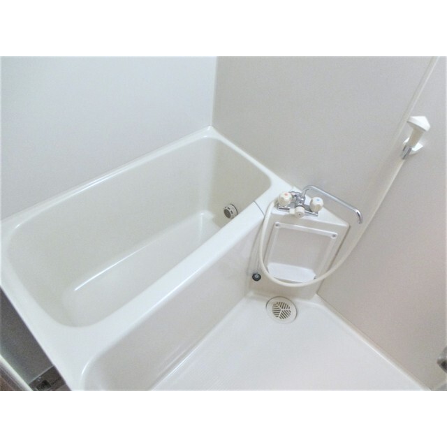 バス・シャワールーム　（２４０３）