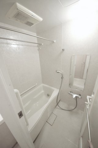 バス・シャワールーム　風呂