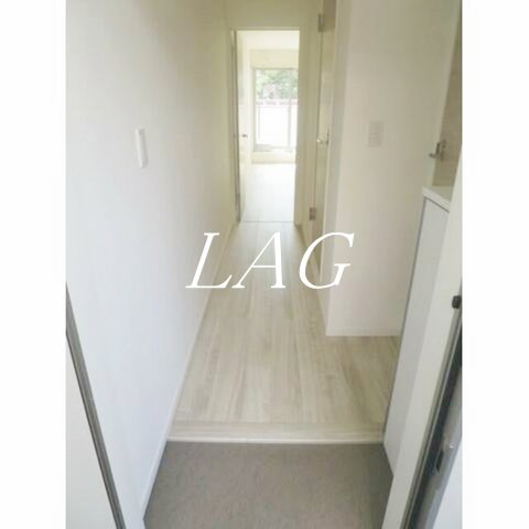 玄関　玄関です。