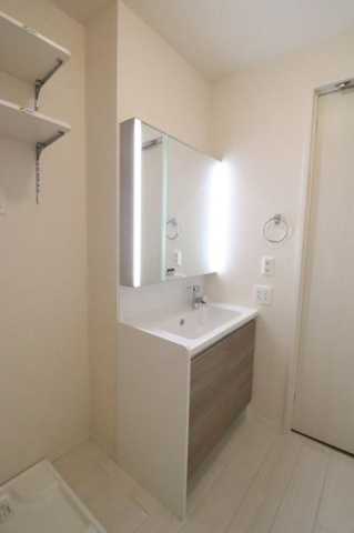 洗面設備　セジュール春日町２