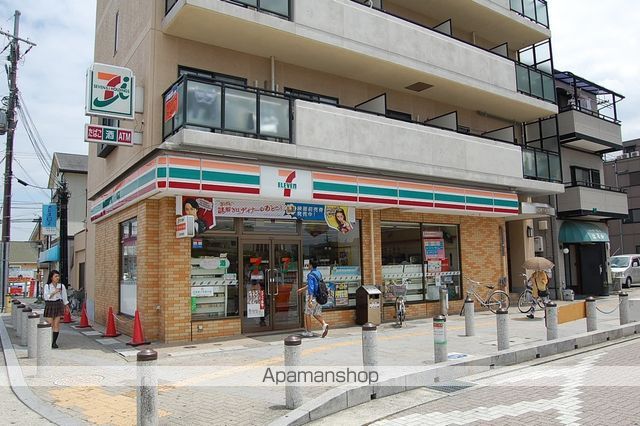 コンビニ　セブンイレブン（コンビニ）まで389m