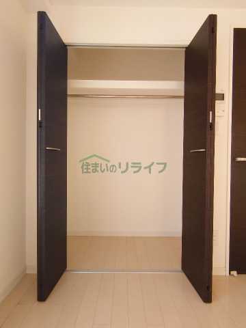 収納　リライフ下北沢店