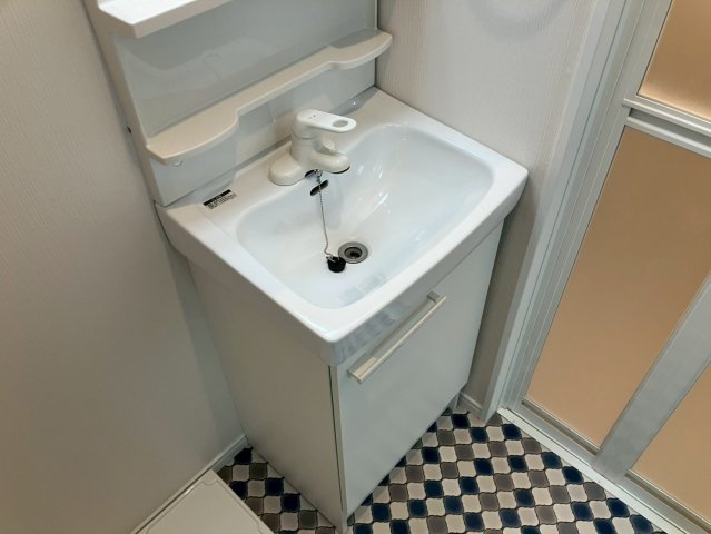 洗面設備　脱衣スペースもあります