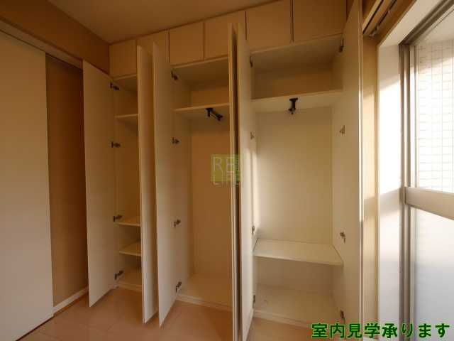 収納　レジディア新宿イーストII