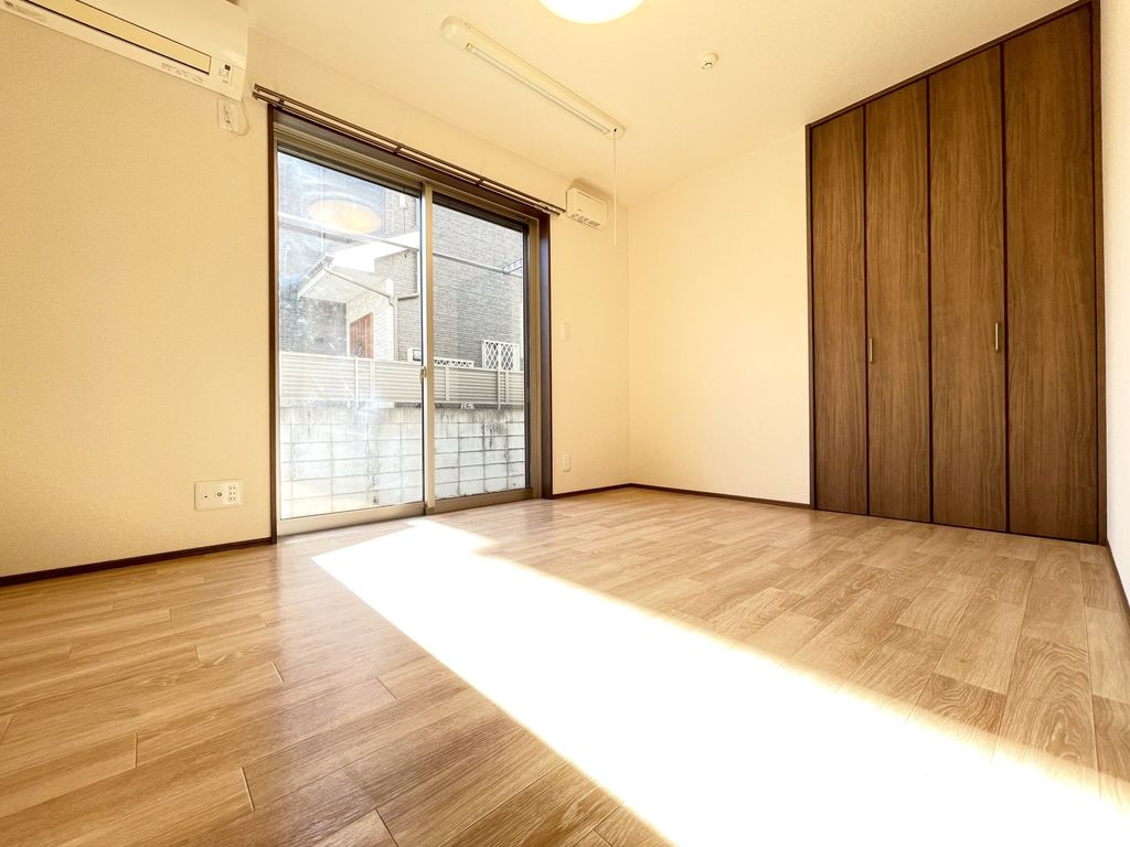 居室・リビング　同仕様