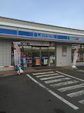 コンビニ　ローソン札幌美園2条六丁目店（コンビニ）まで345m