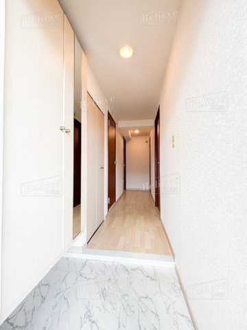 玄関　シューズボックス付きの玄関☆