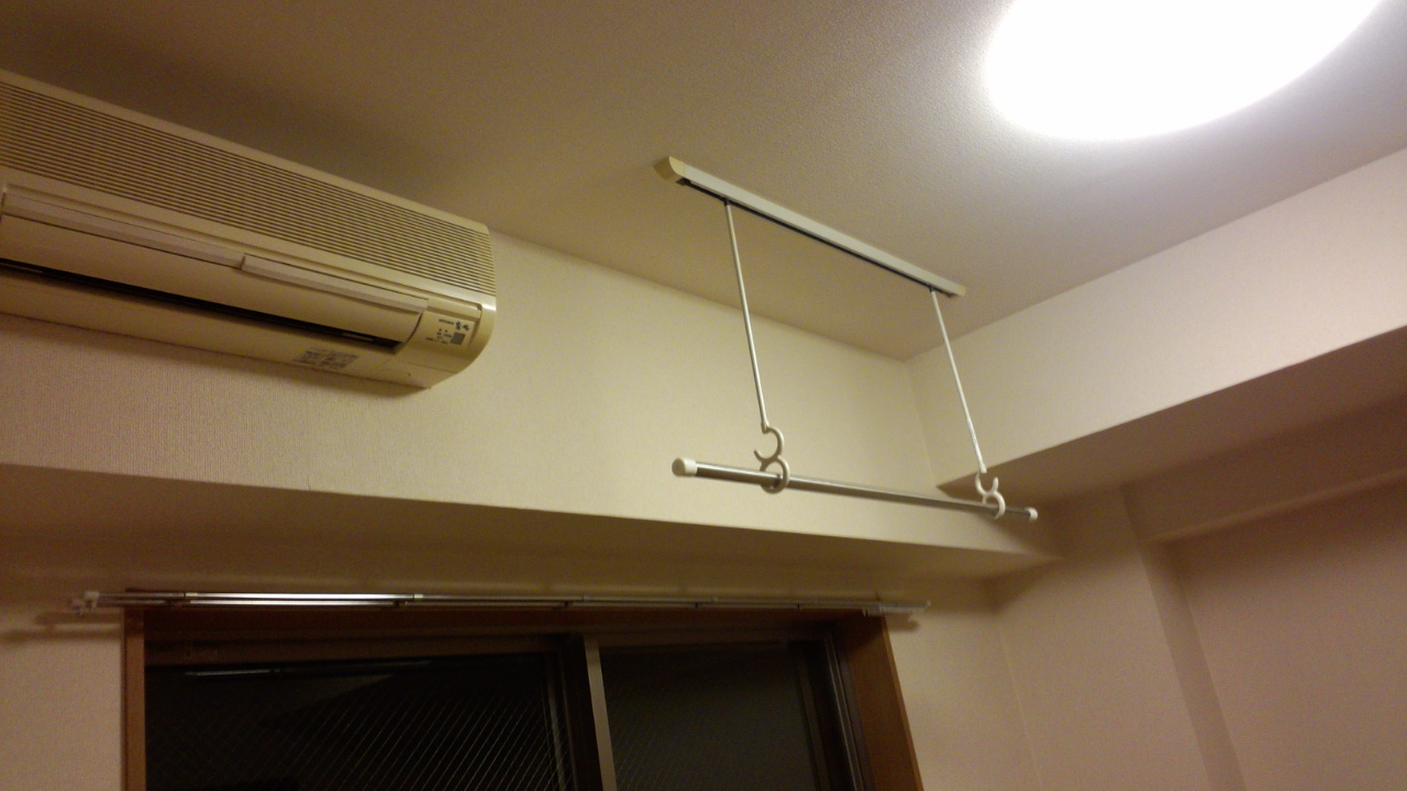 その他設備　エアコン　室内物干し