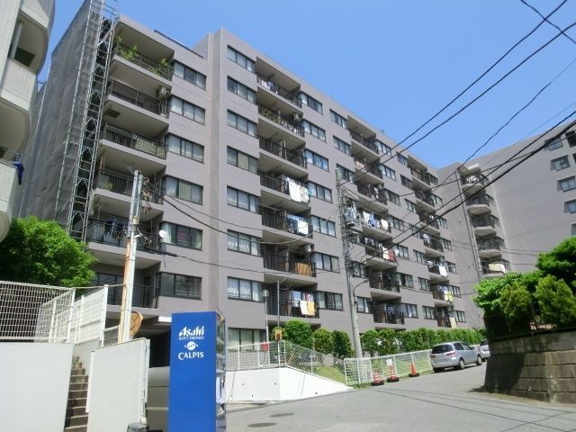 建物外観　日当り良好の部屋向きです