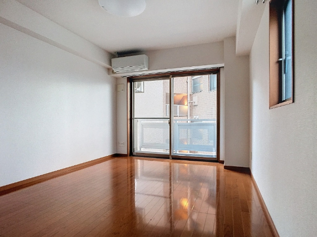 居室・リビング　４０５の写真