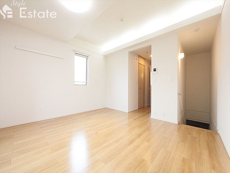 居室・リビング　内装