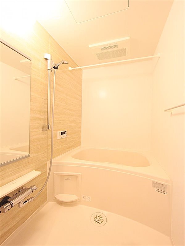 バス・シャワールーム　バスルーム