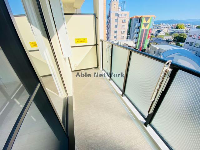 バルコニー　同型