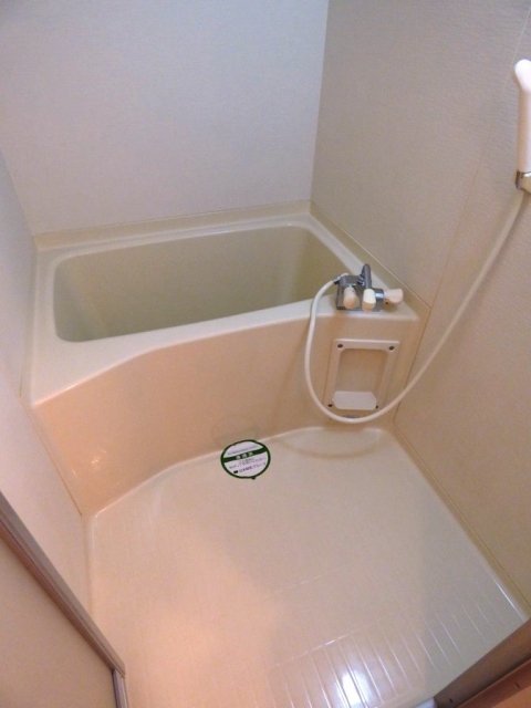 バス・シャワールーム　バスルーム