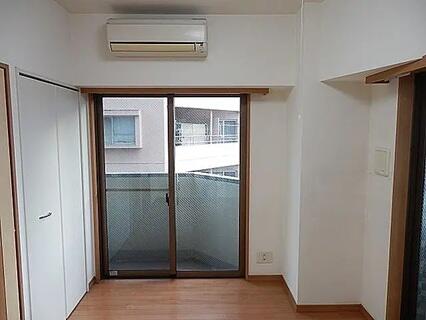 居室・リビング　ゆったり過ごせるリビングです