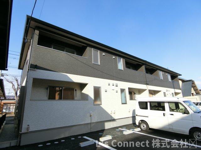 建物外観　２０２１年築のアパートです。