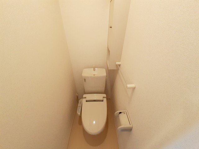 トイレ　ゆったりとした空間のトイレです