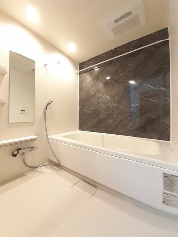 バス・シャワールーム　日々の暮らしに欠かせないお風呂です