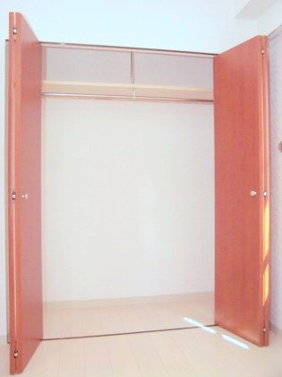 収納　クローゼットです☆