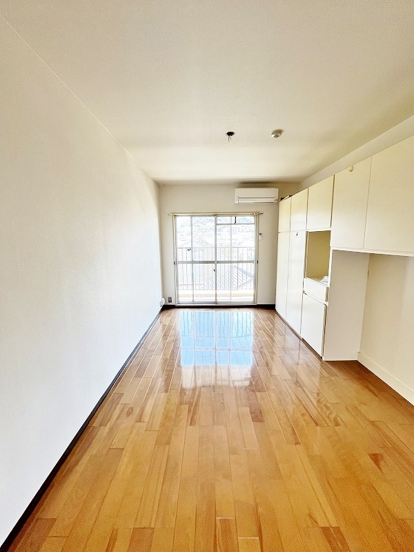 居室・リビング　★洋室(現況優先)★