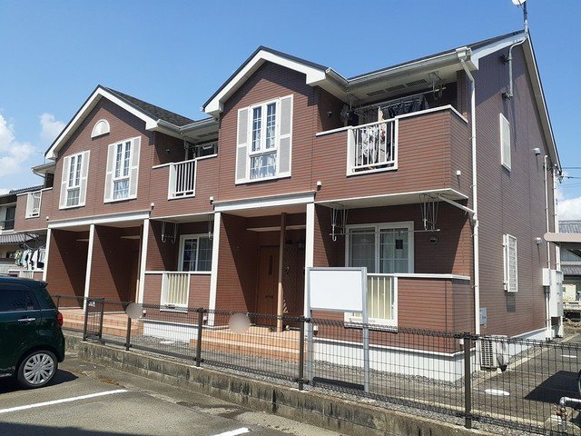 建物外観　外観は落ち着いています