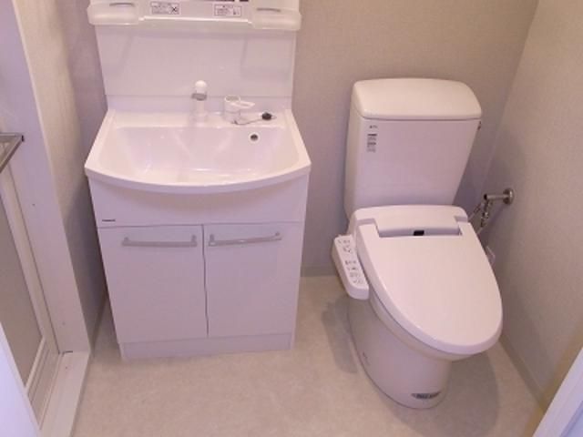 洗面設備　★ゆったりな独立洗面所★