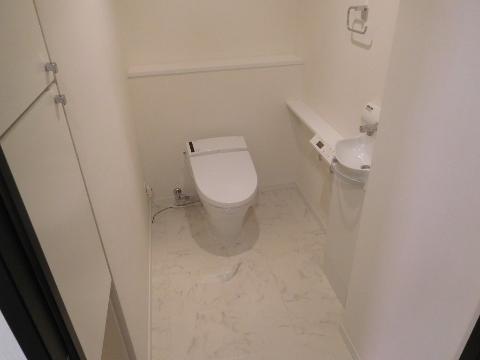 トイレ　シャワー付トイレ