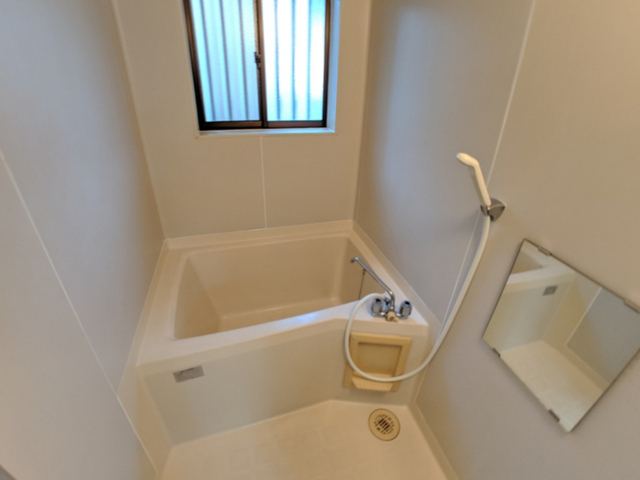 バス・シャワールーム　浴室