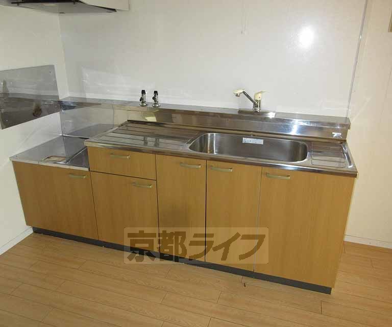 キッチン　大きなキッチンで使いやすいです！