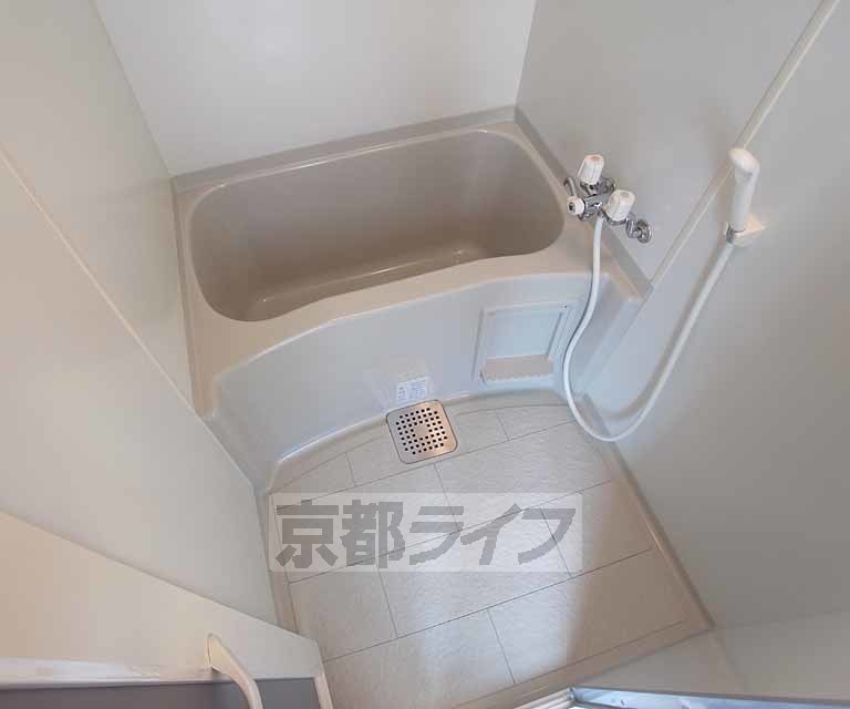 バス・シャワールーム　・お部屋探しは京都ライフまで・